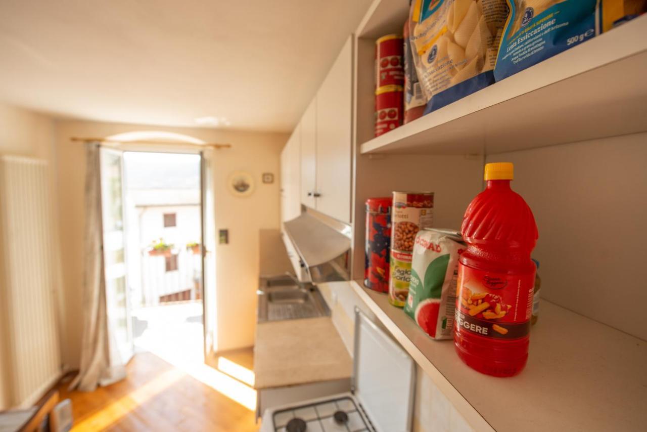 Relax Brugnato Apartment ภายนอก รูปภาพ