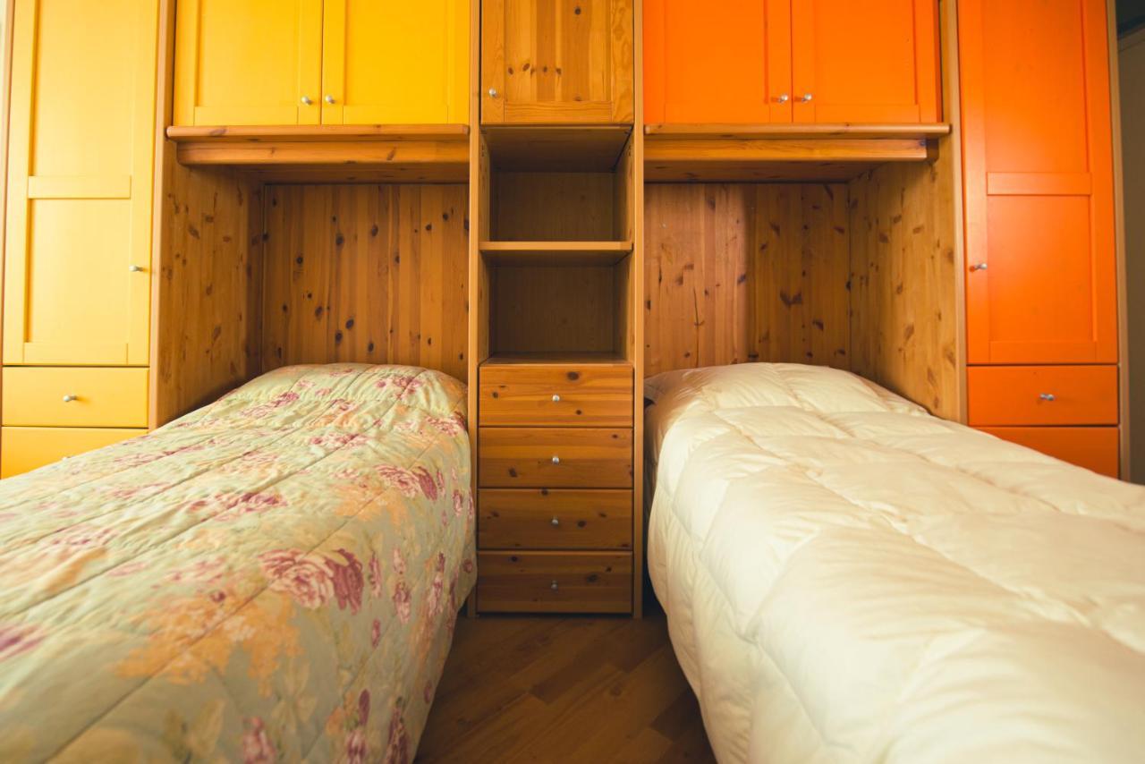 Relax Brugnato Apartment ภายนอก รูปภาพ