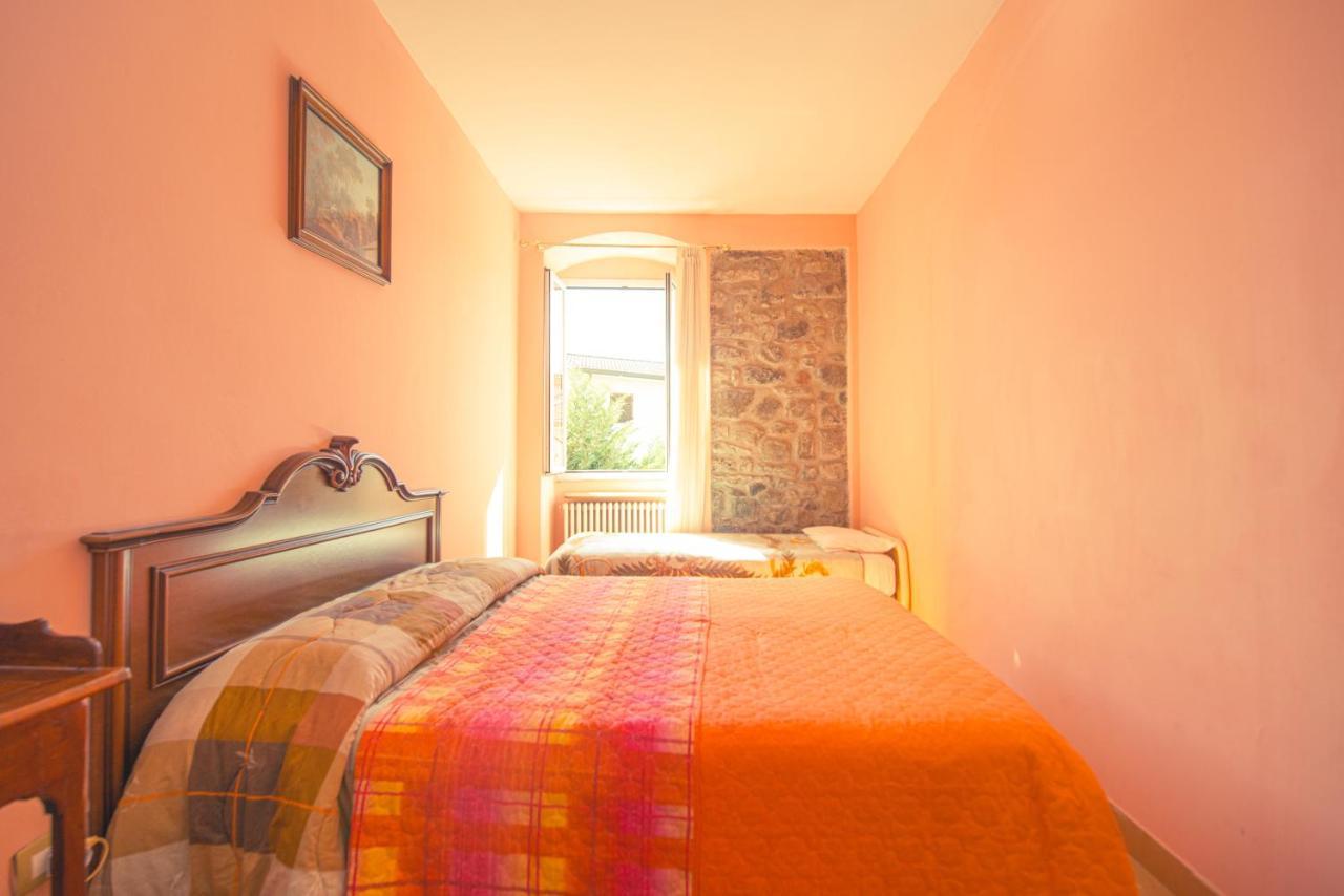 Relax Brugnato Apartment ภายนอก รูปภาพ