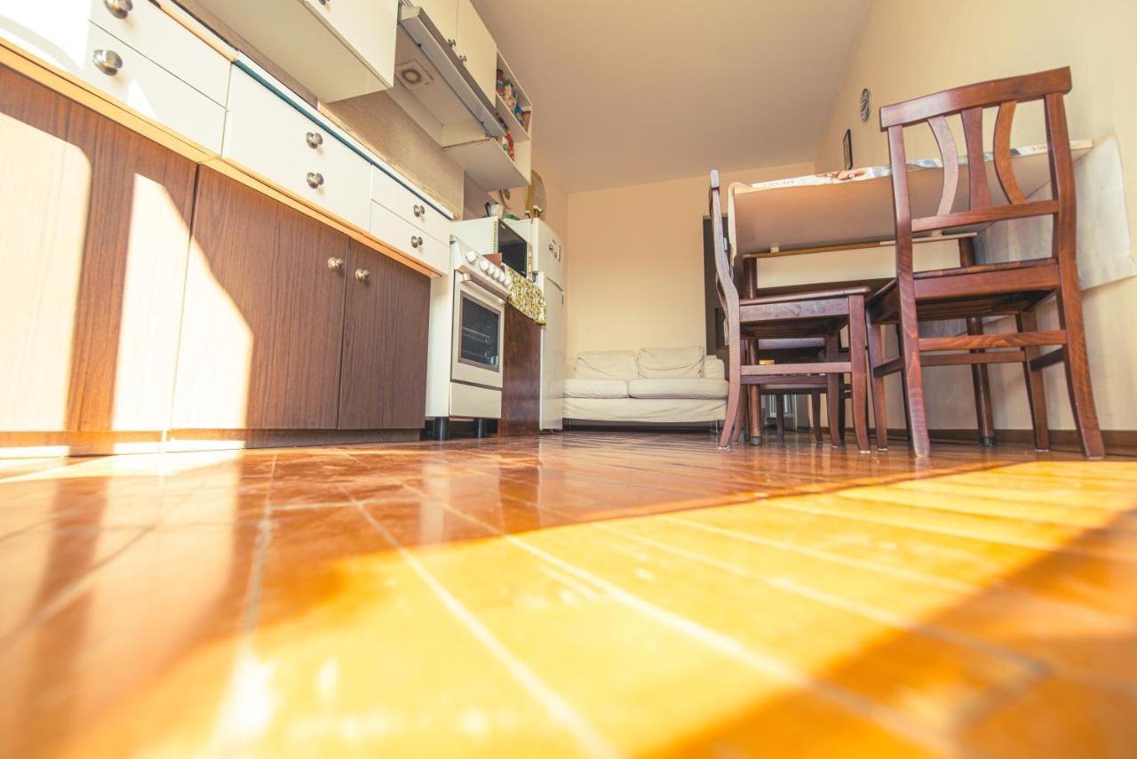 Relax Brugnato Apartment ภายนอก รูปภาพ