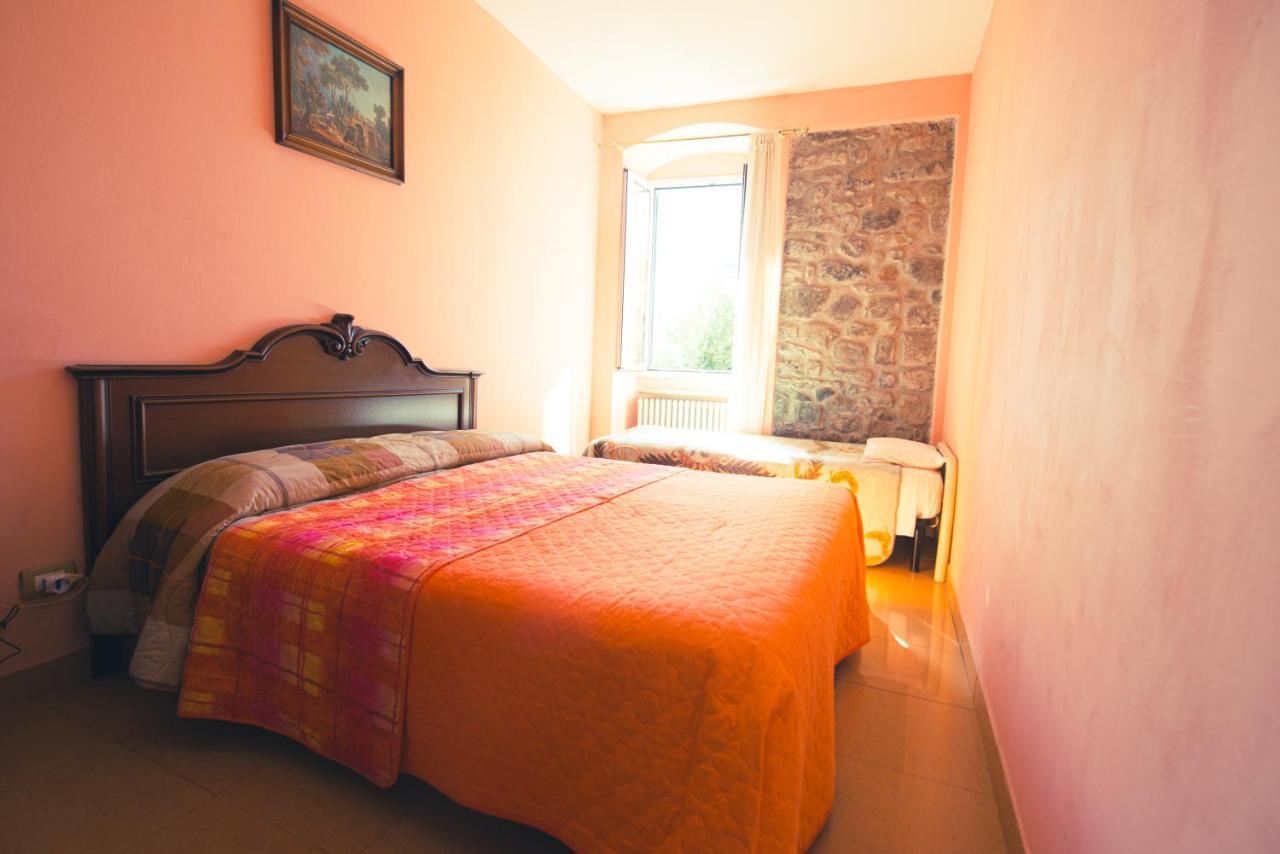 Relax Brugnato Apartment ภายนอก รูปภาพ