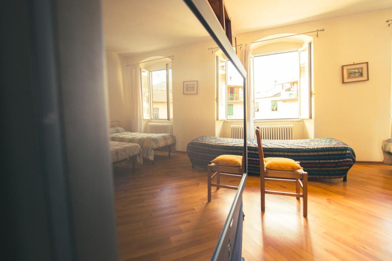 Relax Brugnato Apartment ภายนอก รูปภาพ
